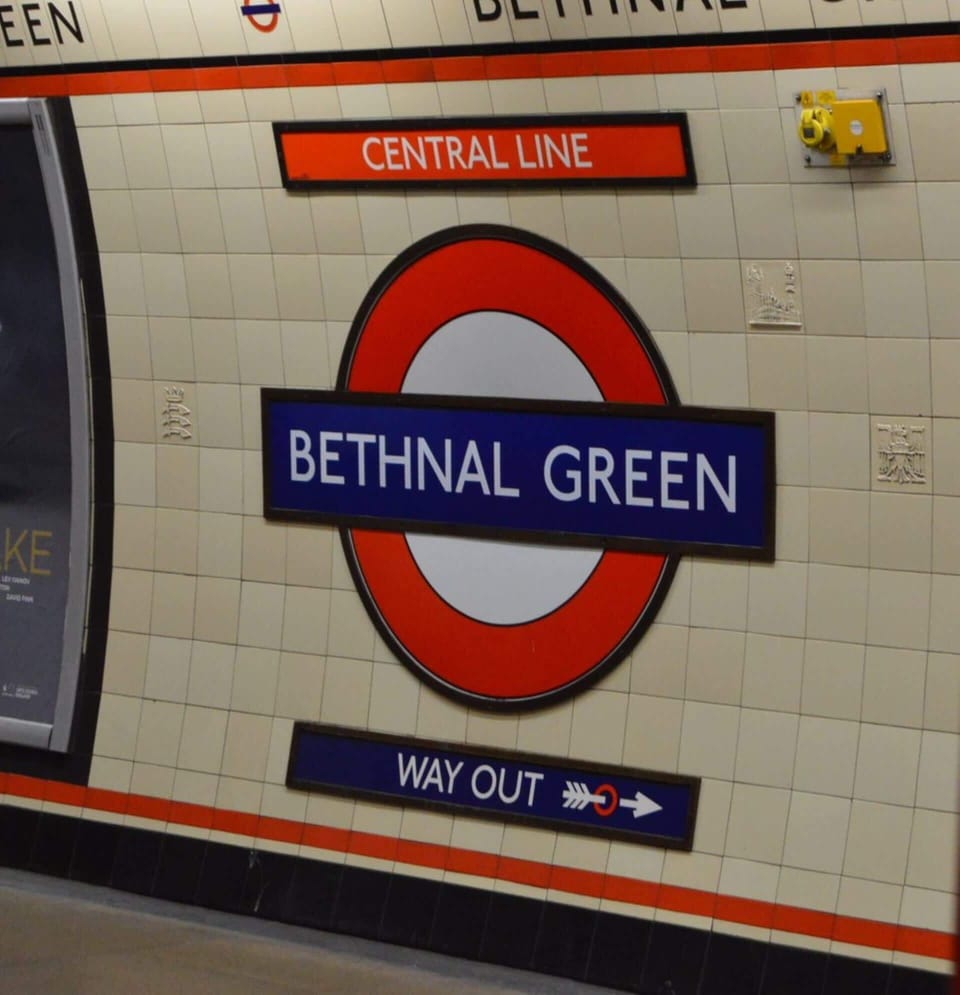 Excellent transport links with nearby Underground, train stations and bus services, making it easy to explore London