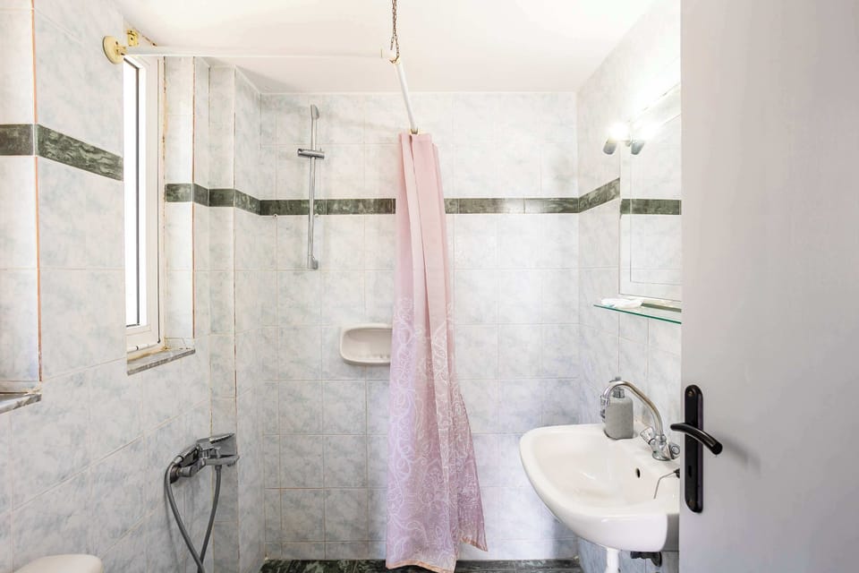 Modern Bathroom with Shower and Clean Finishes