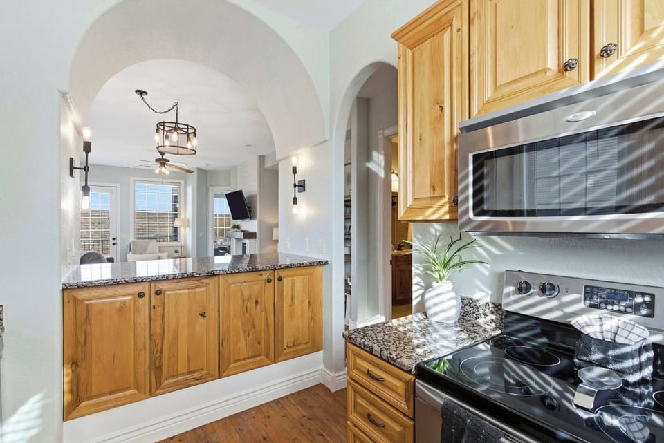 The inviting kitchen is well equipped for an unforgettable getaway​