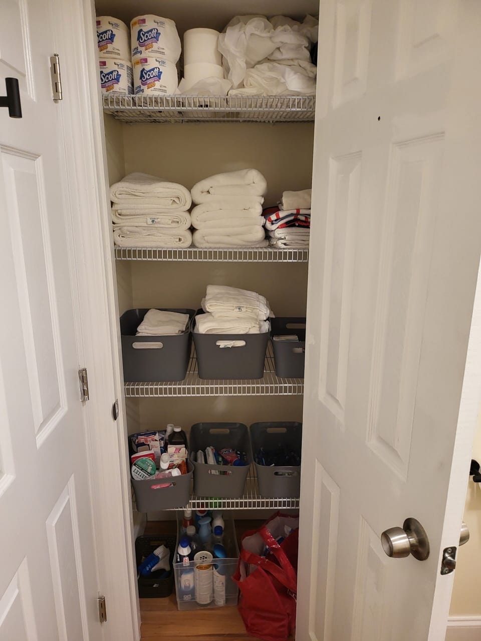 Master bedroom half bath linen closet 
