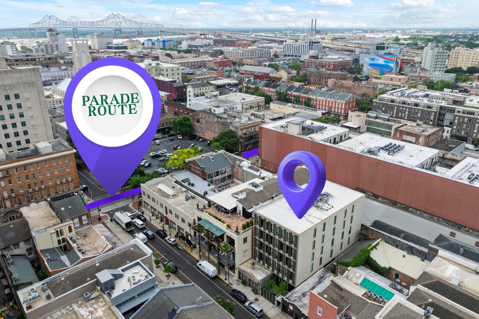 1/2 Block From Parade Route