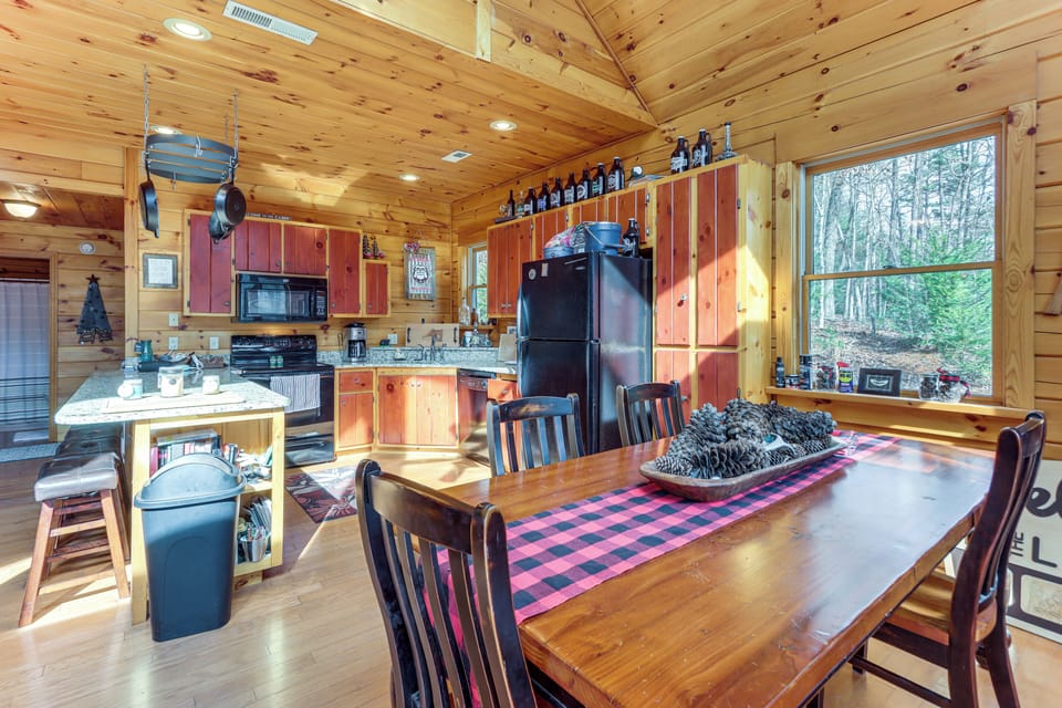 Dining Space | 1st Floor