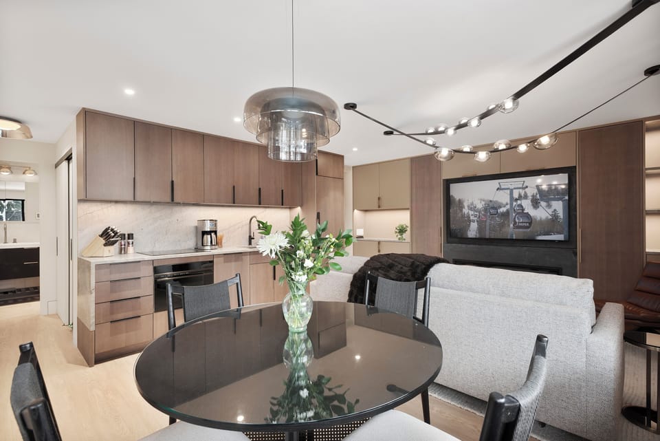High-end touches elevate this 500 square foot ski in condo. The sofa bed converts into a queen-sized sofa.