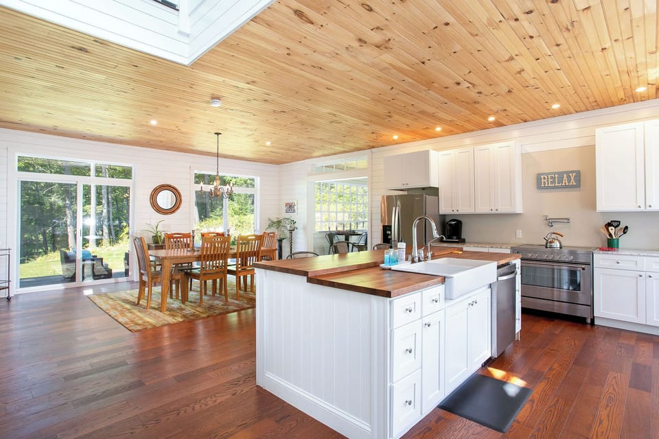 Open kitchen and dining