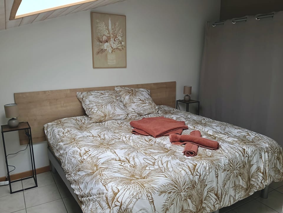 2 km from Futuroscope House in Centre-Val de Loire