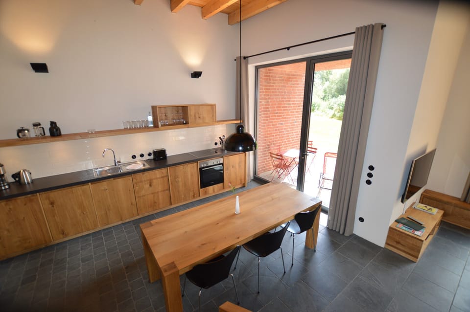 Apartment Kultur Gut Hasselburg – Abbado with Shared Terrace and Wi-Fi Apartment in Ostholstein