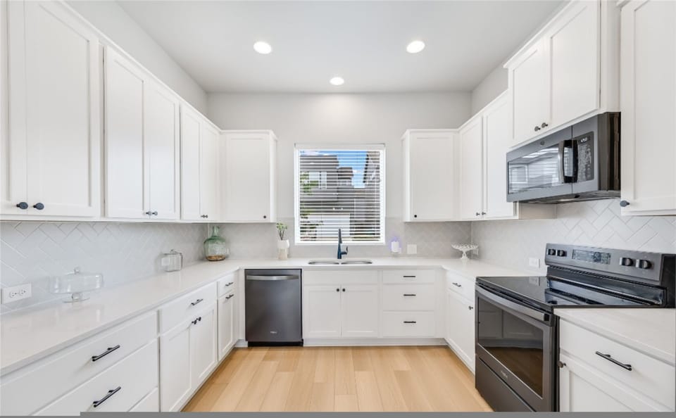 Spacious 2BR + Flex Room Home | Near Tech Campuses House in Pflugerville