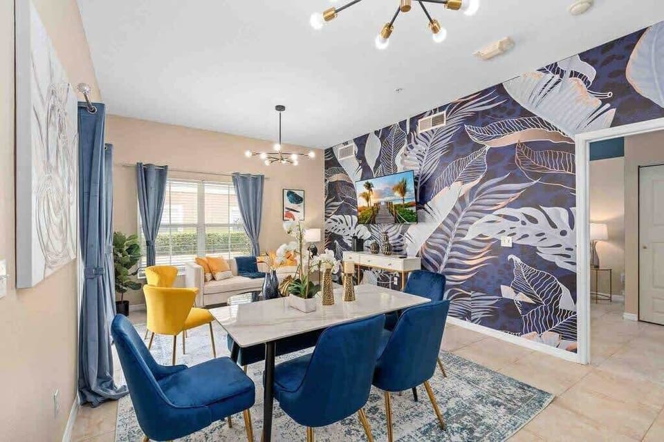Super Rich - Colors & Fun Disney Apartment in Kissimmee