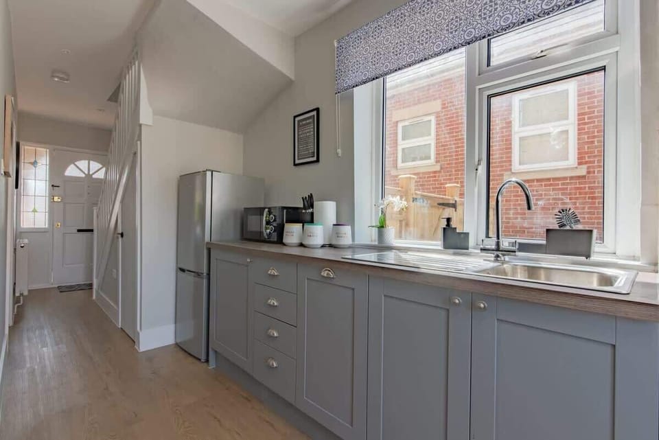 Kitchen work surface