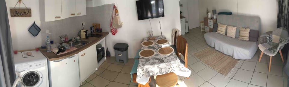 Charming Apartment Near the Ocean Apartment in Soulac-sur-Mer