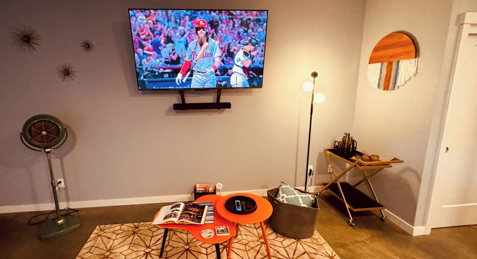 Spacious private whole guest house in NE Portland! Apartment in Portland