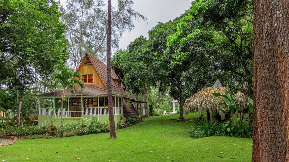 Live like a King on this Gentleman's Estate Villa in Cape Verde