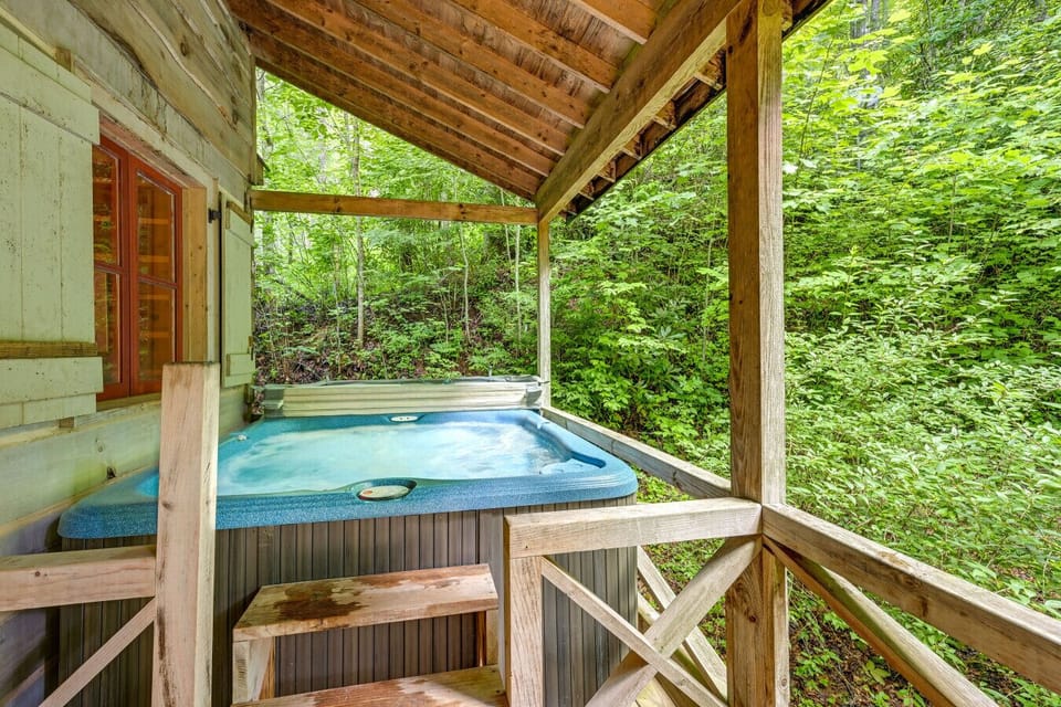 Covered Porch | Hot Tub I Forest Surroundings