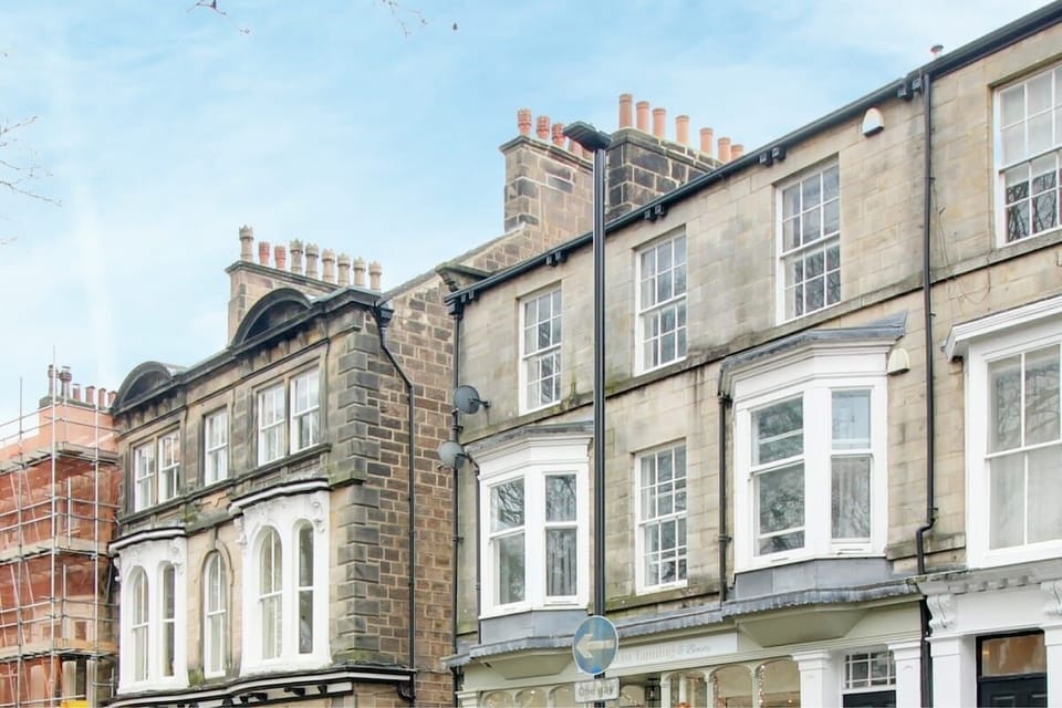 Regent Parade Retreat, sleeps 6, Free parking, Apartment in Harrogate