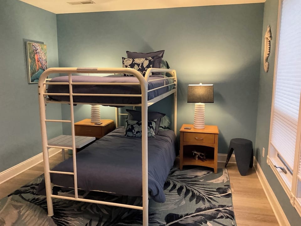 Bunk20Room202512-1