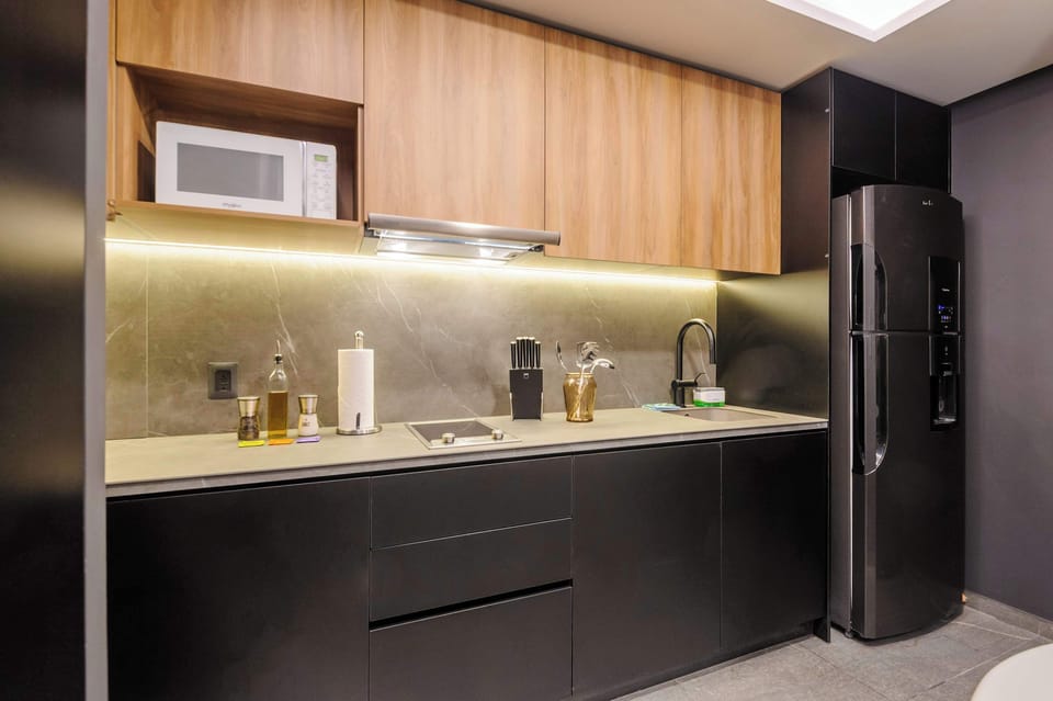Well-equipped kitchen for everyday stays

