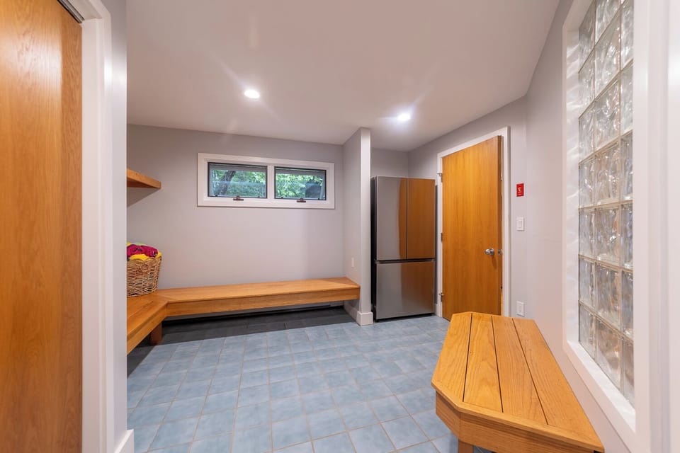 Laundry/mud room