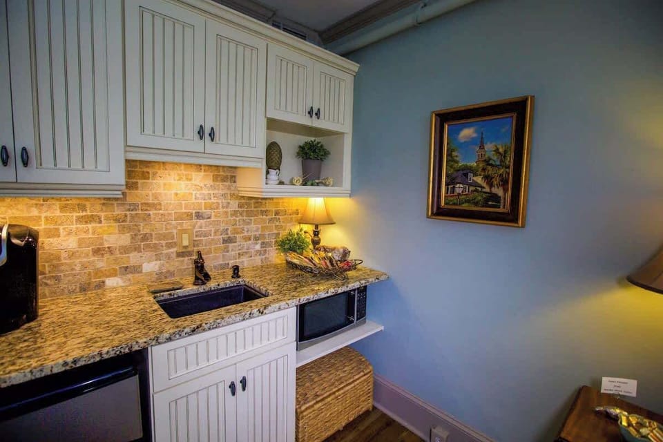 2nd Floor studio with custom built Kitchenette 