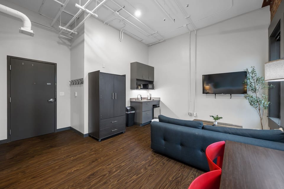Open layout, calming decor, your serene escape starts here✨