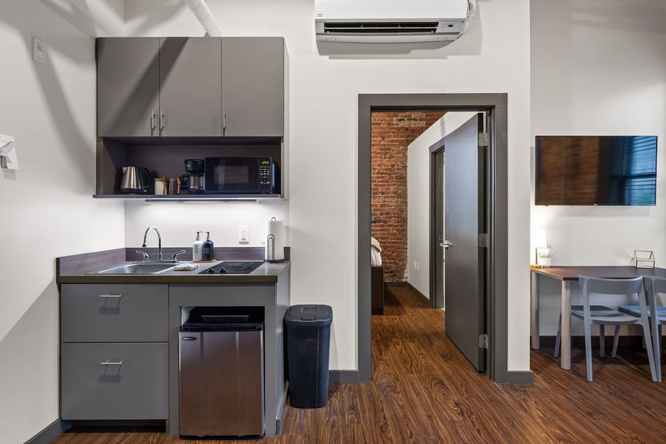Hear the sizzle in a fully equipped kitchen designed for convenience.