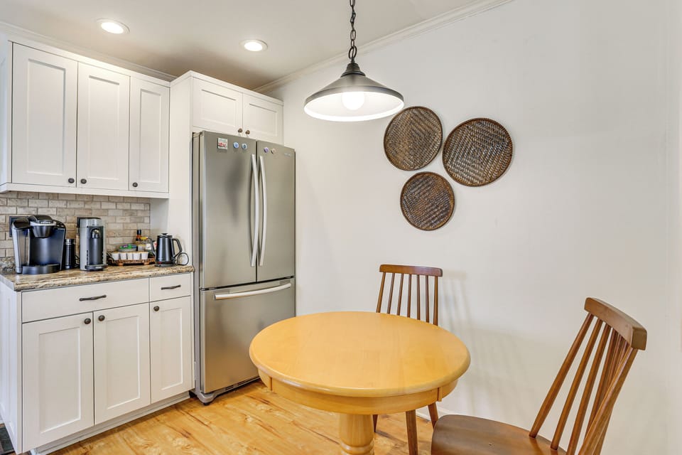 Kitchen | Main Level