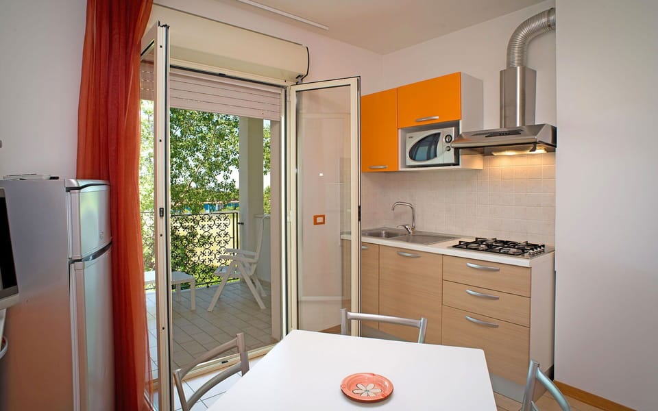 Autumn, Kitchen, Spring, Summer, Winter
