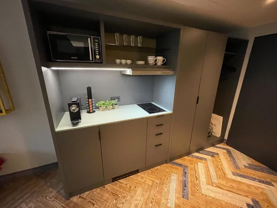 Kitchenette