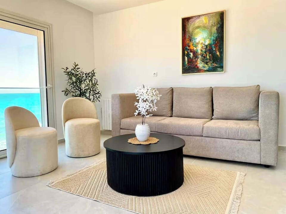 Double accommodation on the waterfront in La Marsa House in Tunis Governorate, Tunisia