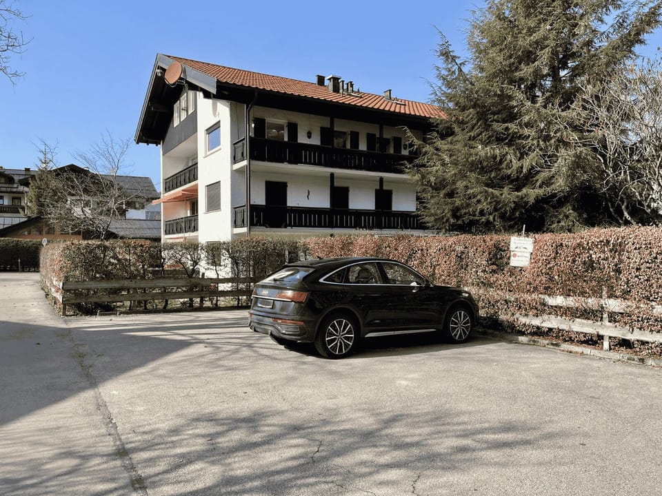 Residents' parking space directly at the house