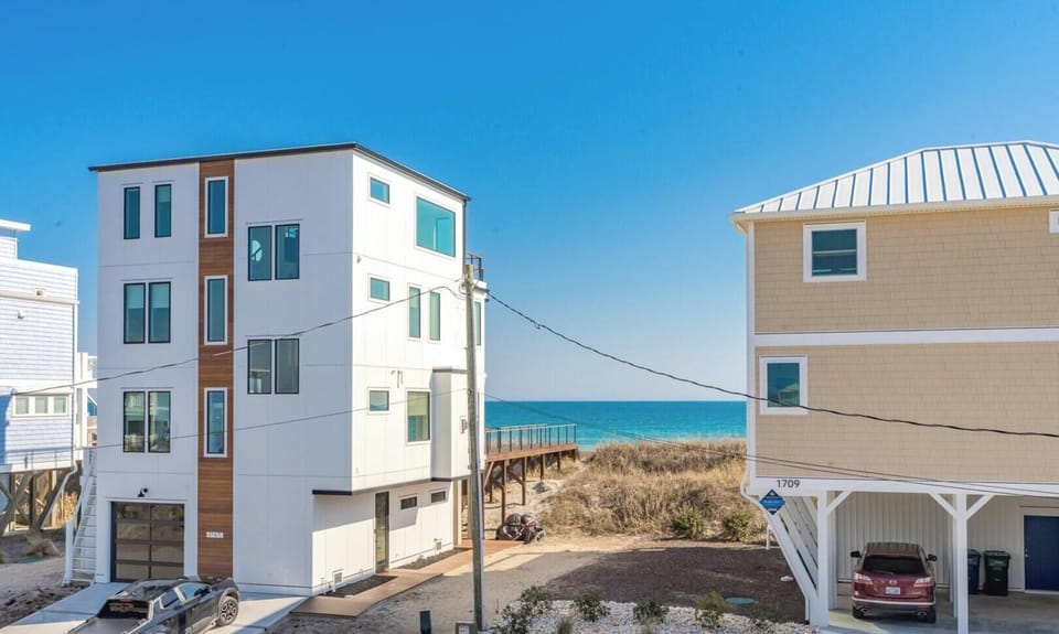 View From Top Floor Sun Deck