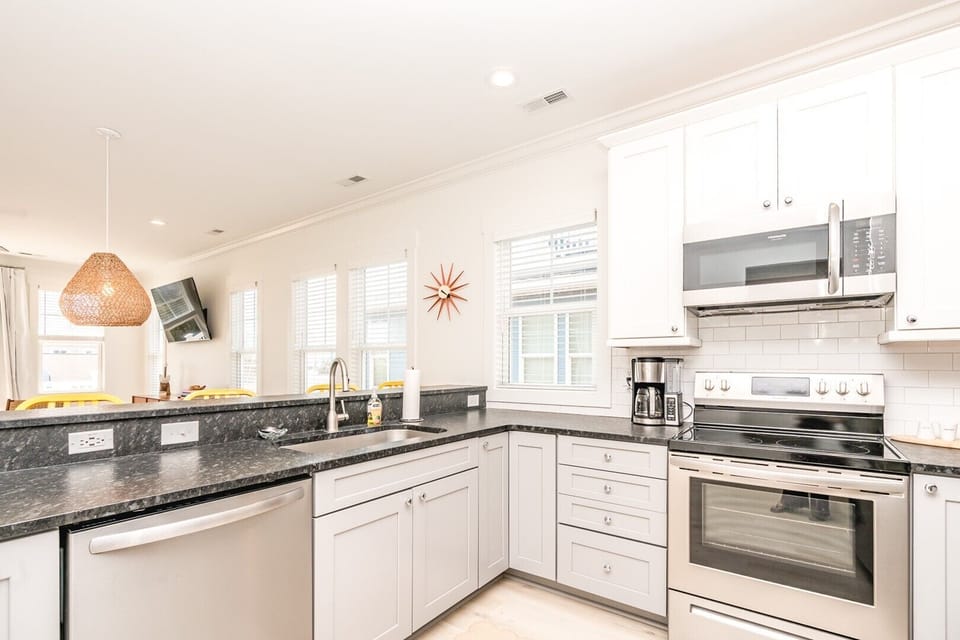 Kitchen II
