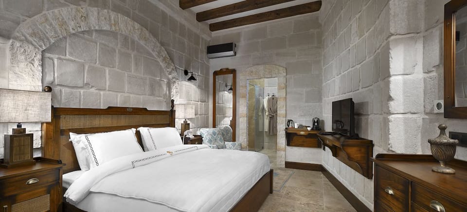 Comfortable Unit with Double size bed