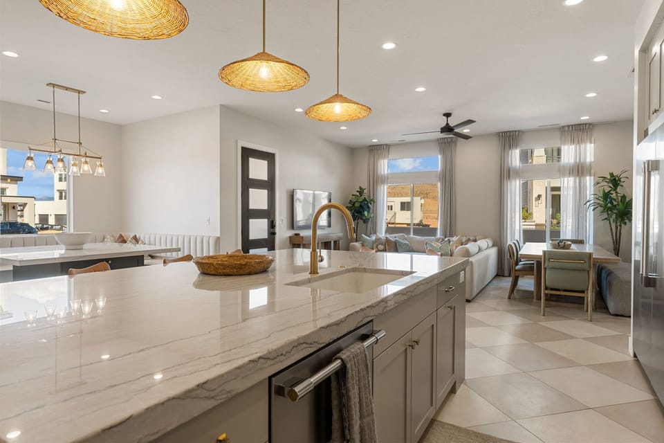 11-web-or-mls-5311-s-coral-pearl-aly-sunset-pearl-at-desert-color