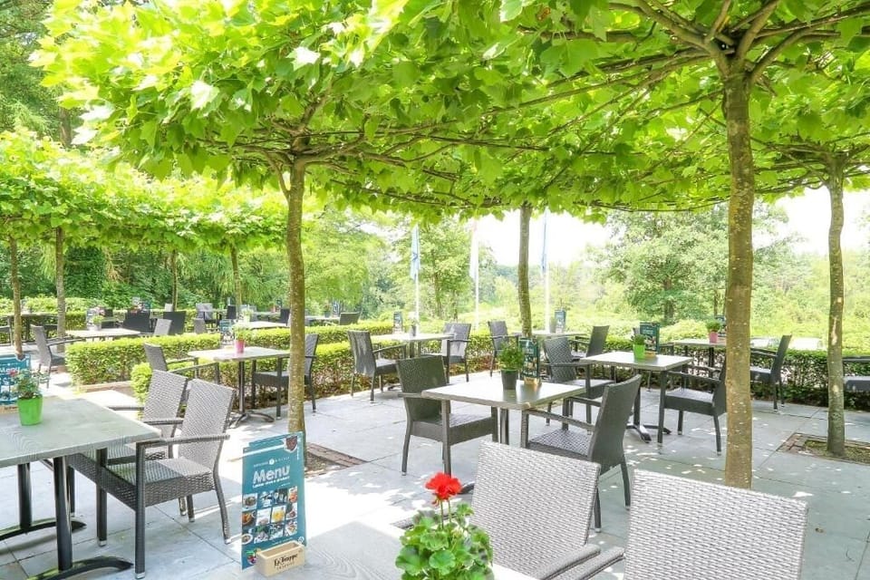 Savor sunny terrace lunches beneath leafy shade and birdsong.