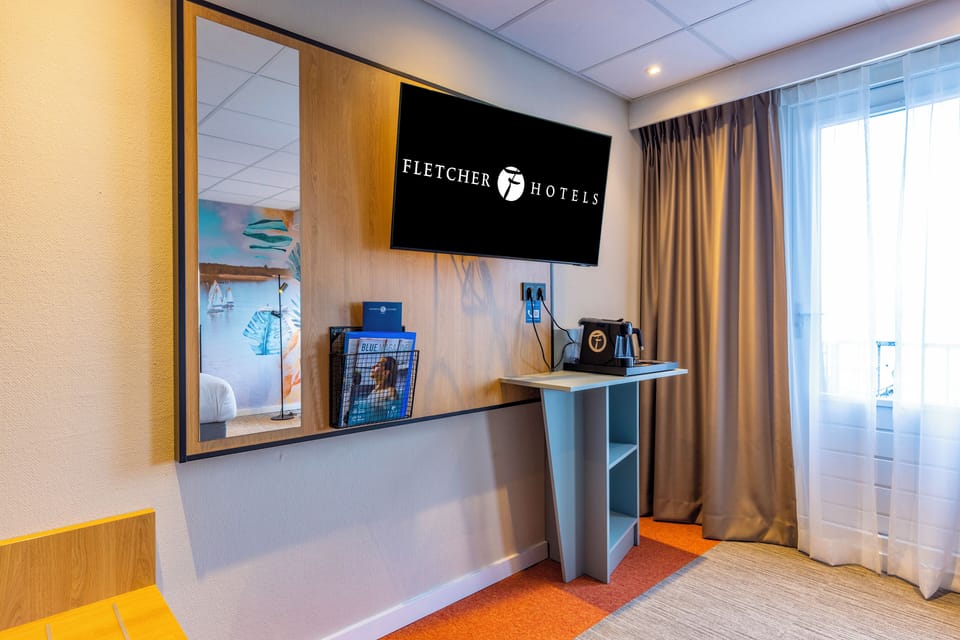 Set up your laptop and enjoy in-room coffee at any time.