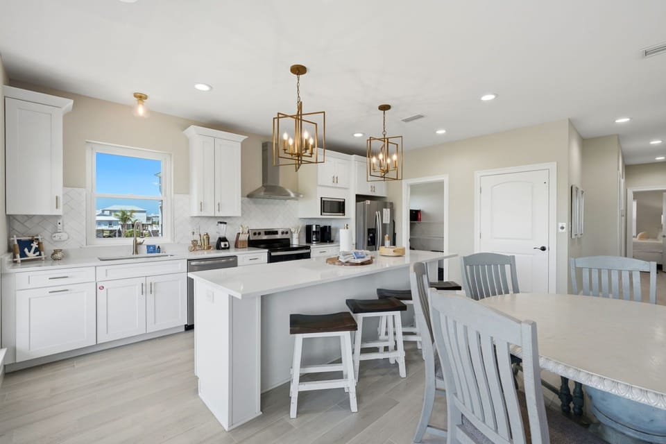 1st Floor - Big Kitchen Energy - Designed for togetherness, without stepping on toes