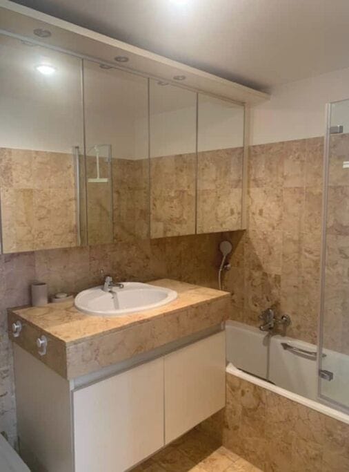 Cannes Palm Beach T2 standing WI FI Air conditioning Apartment in Cannes
