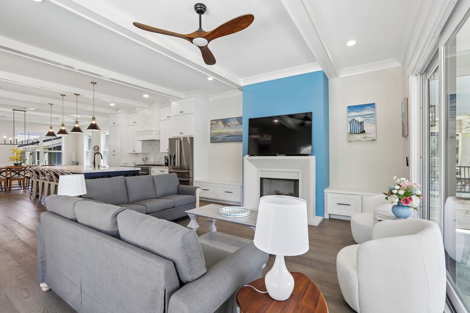 010-Living Room