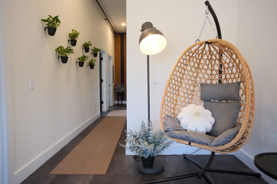 Living Room / Lounge