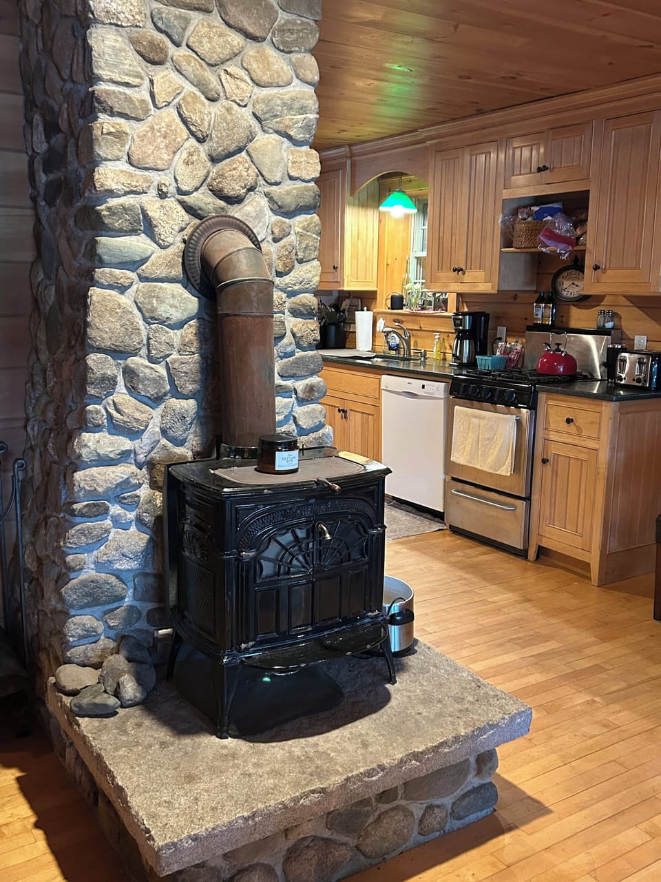 Kitchen/Living room area
