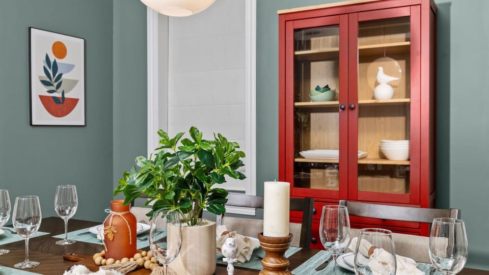 Place mats and napkins available in the cupboard in case you want something a little more upscale.