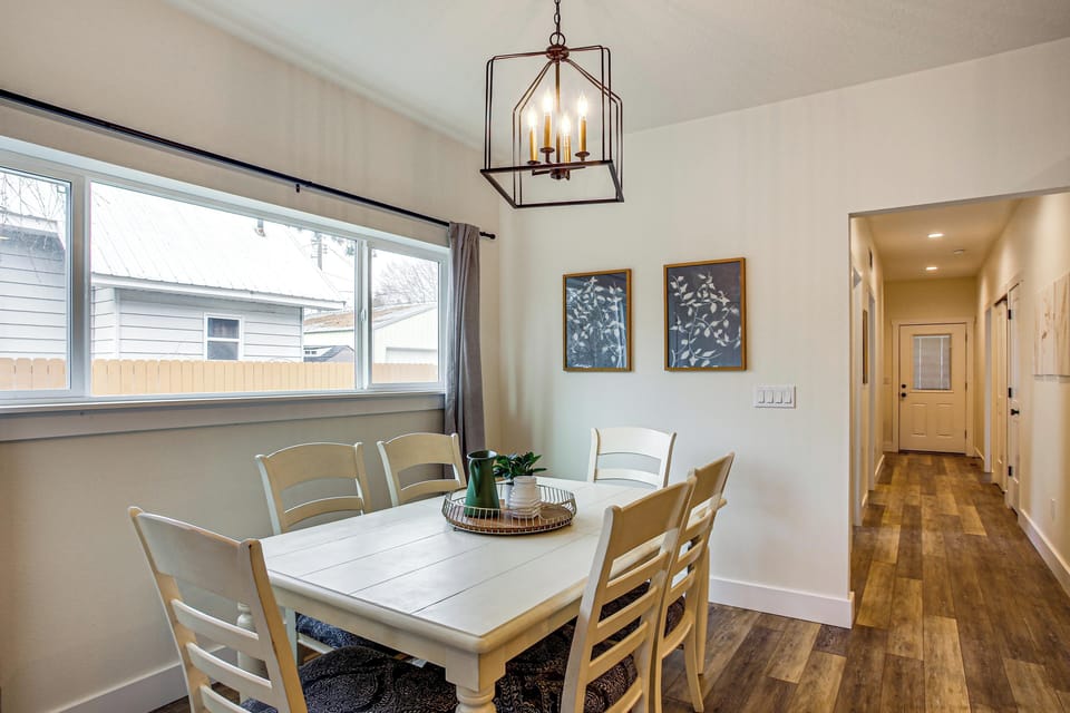 Dining Table | 1st Floor