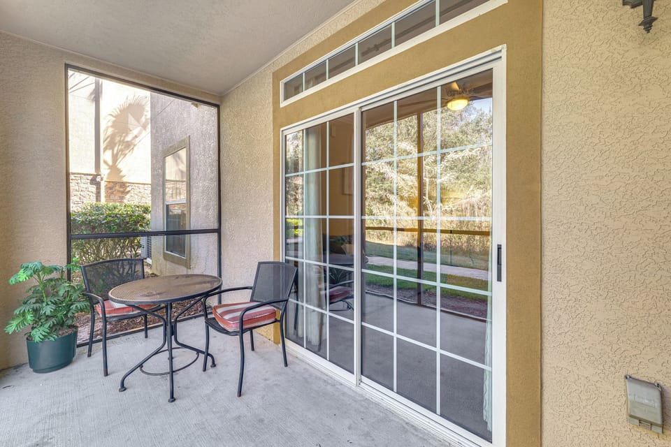 Screened-In Patio