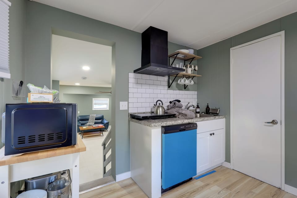 Kitchenette