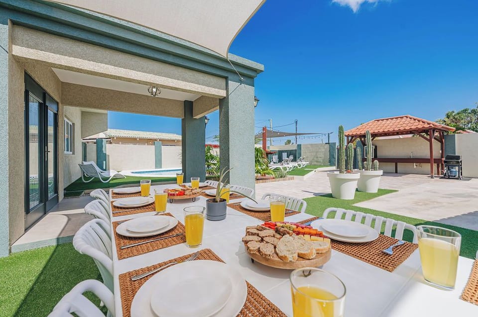Al fresco dining made easy with shaded seating for the whole group.