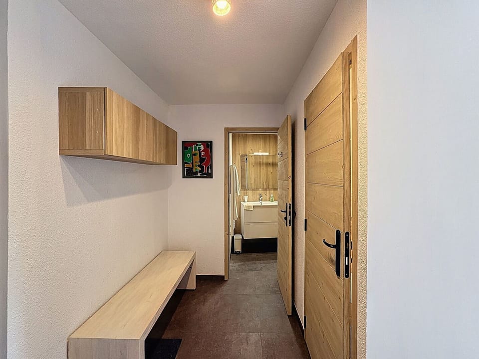 Renovated apartment with 3 bedrooms for 6 people, family ideal Apartment in Les Allues