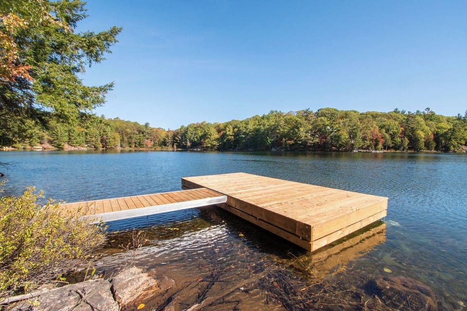 Dock & Waterfront