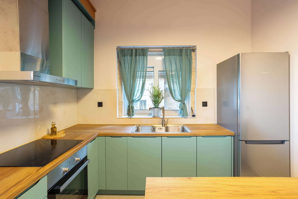 Clean, modern kitchen with everything you need