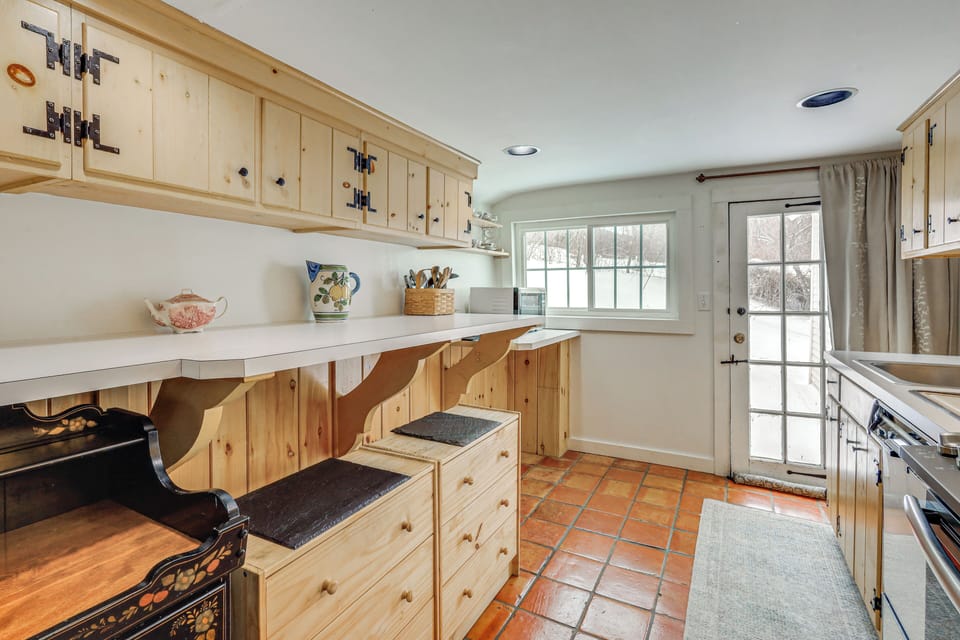 Kitchen | Cooking Basics | Coffee Maker | 1st Floor