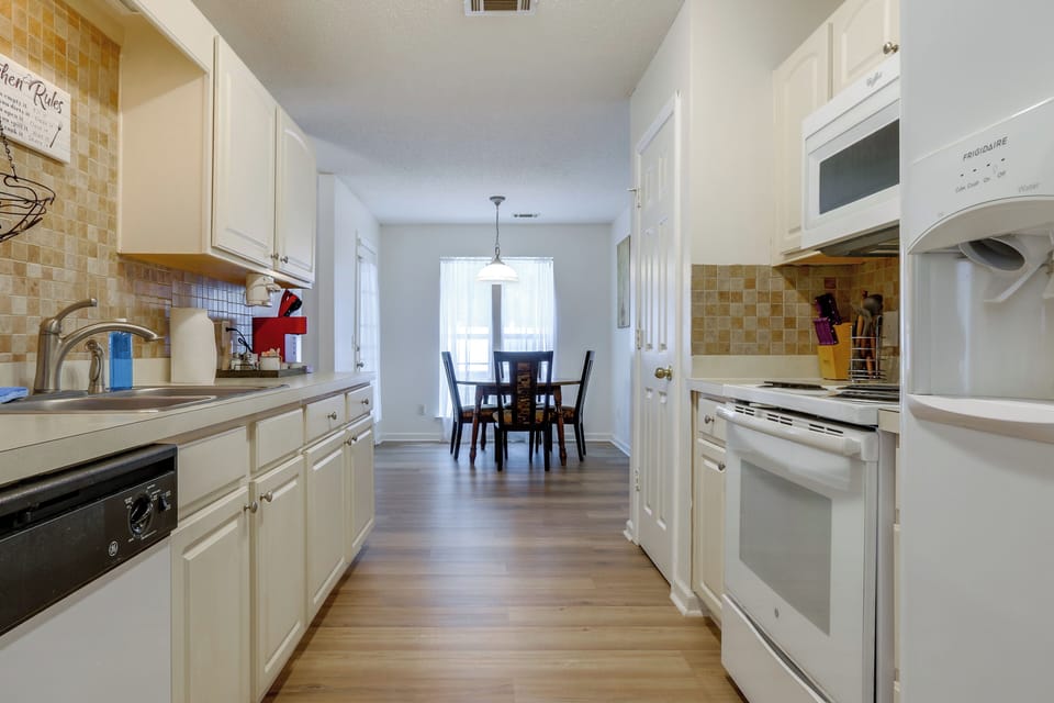 Kitchen | Dishwasher | Keurig